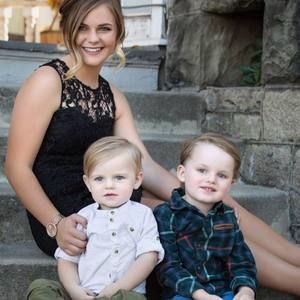 Meet your Posher, Annie